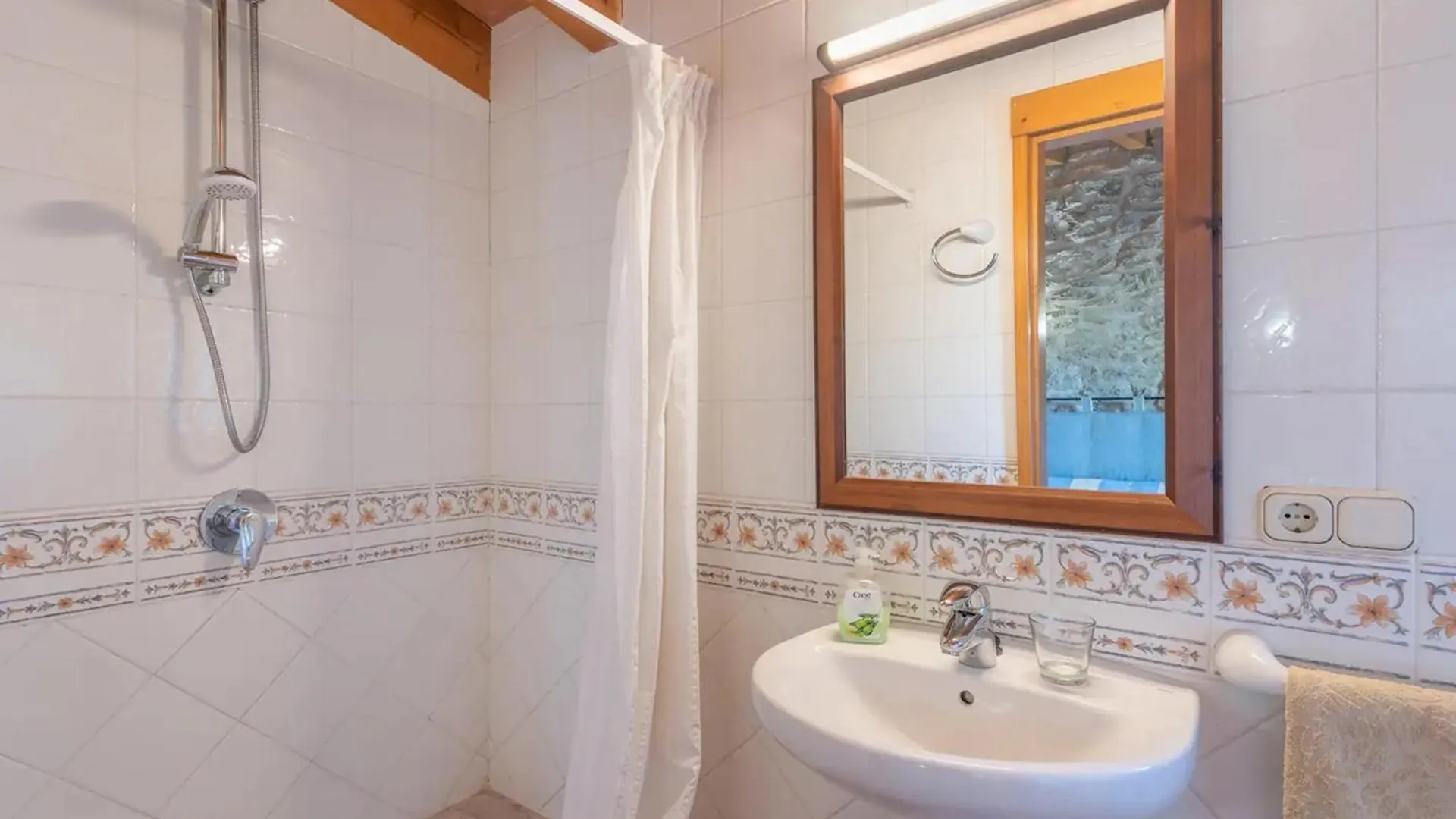 Villa Son Coves By Slow Villas Santanyi Chalet